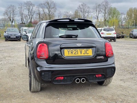 Mini Hatch 2.0 Cooper S YR21VJC Black #4