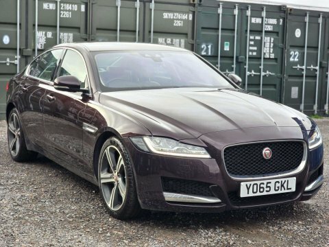 Jaguar XF 2.0D Portfolio Saloon YO65GKL Red #5