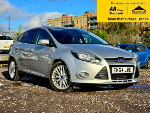 Ford Focus 1.6 Zetec Navigator Silver