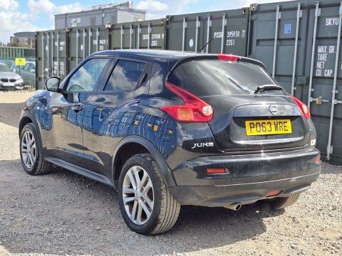 Nissan Juke 1.6 Acenta Premium PO63WRE Black #5