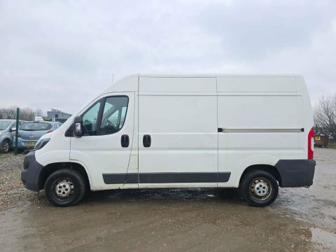 Peugeot Boxer 2.0 Bluehdi 335 CK66YPD White #4
