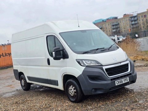 Peugeot Boxer 2.0 Bluehdi 335 CK66YPD White #5