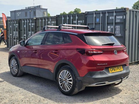Vauxhall Grandland X 1.6 Turbo D CP67PCO Red #4