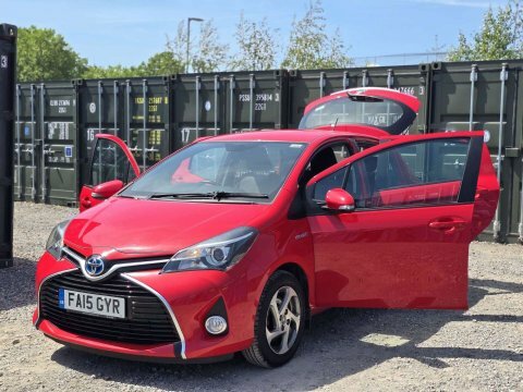 Toyota Yaris 1.5 Vvt-h Icon FA15GYR Red #6