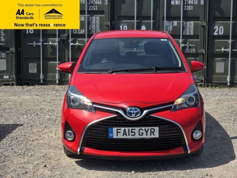 Toyota Yaris 1.5 Vvt-h Icon FA15GYR Red #2