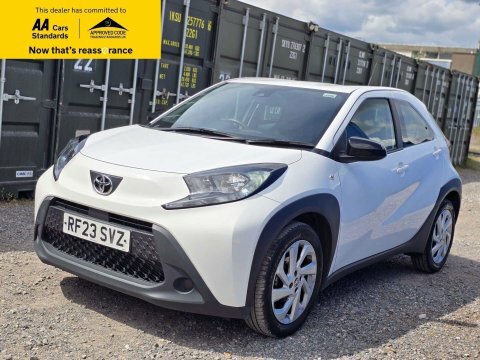 Toyota Aygo X 1.0 Vvt-i Pure RF23SVZ White #3