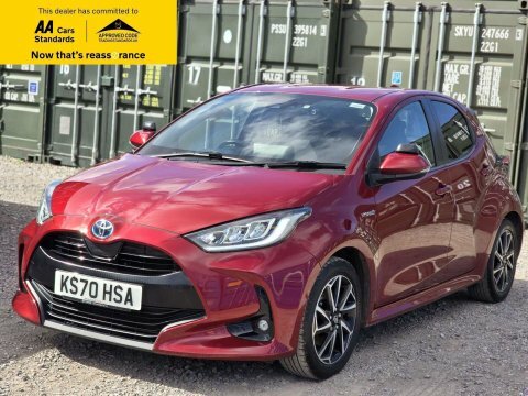 Toyota Yaris 1.5 Vvt-h Design KS70HSA Red #3