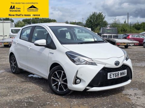 Toyota Yaris 1.5 Vvt-h Icon EY68WWA White