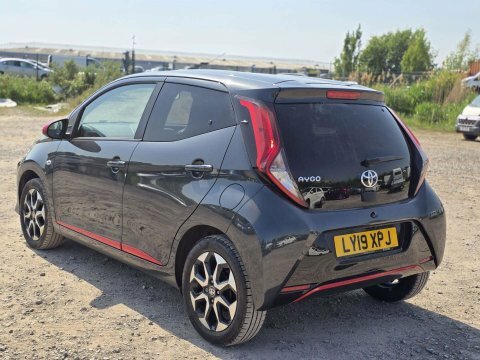 Toyota Aygo 1.0 Vvt-i X-trend LY19XPJ Grey #4