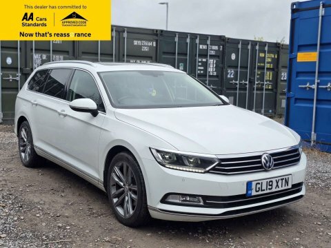 Volkswagen Passat 2.0 Tdi Gt GL19XTN White #3