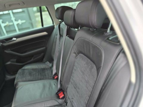 Volkswagen Passat 2.0 Tdi Gt GL19XTN White #6