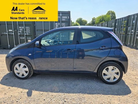 Toyota Aygo 1.0 Vvt-i X-play OV16NVN Blue #4