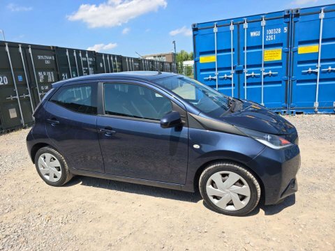 Toyota Aygo 1.0 Vvt-i X-play OV16NVN Blue #5