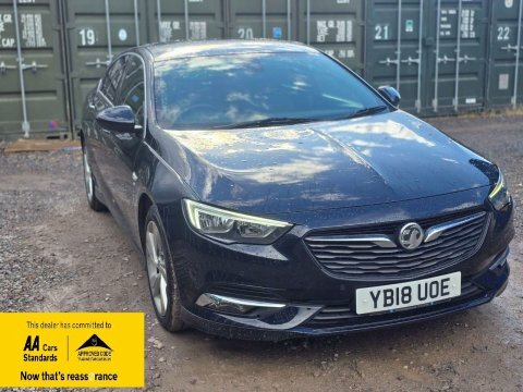 Vauxhall Insignia 2.0 Turbo D Blue