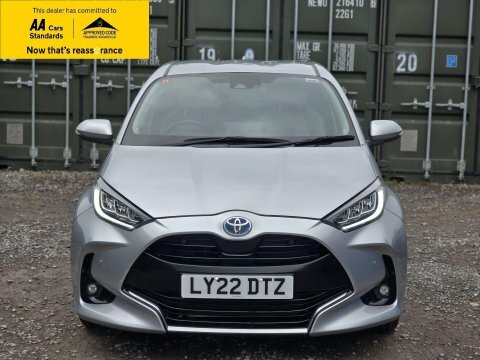 Toyota Yaris 1.5 Vvt-h Excel LY22DTZ Silver #2