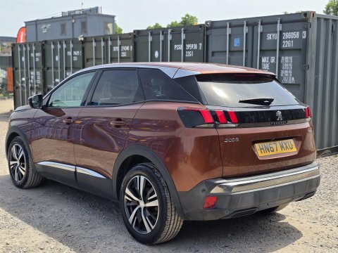 Peugeot 3008 1.2 Puretech Allure HN67MXU Brown #4