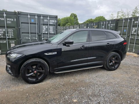 Jaguar F-Pace 2.0 D180 R-sport GN18NLV Black #5