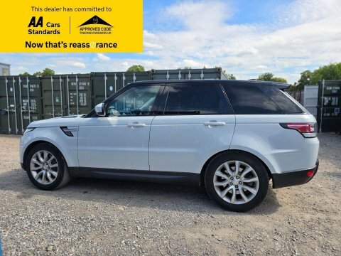 Land Rover Range Rover Sport 3.0 Sd V6 KD17DXB White #4