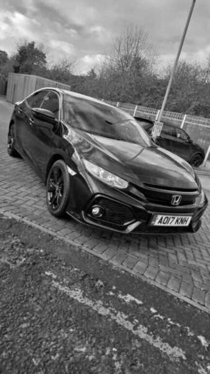 Honda Civic 1.0 Vtec Turbo AO17KNH Black #6