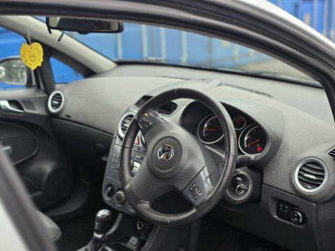 Vauxhall Corsa Limited Edition White #16