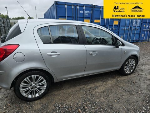 Vauxhall Corsa Limited Edition White #14