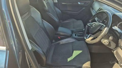 Skoda Karoq 1.6 Tdi Se Blue #6