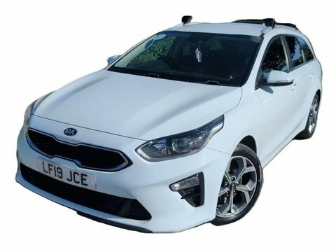 Kia Ceed 1.6 Crdi 3 LF19JCE White #2