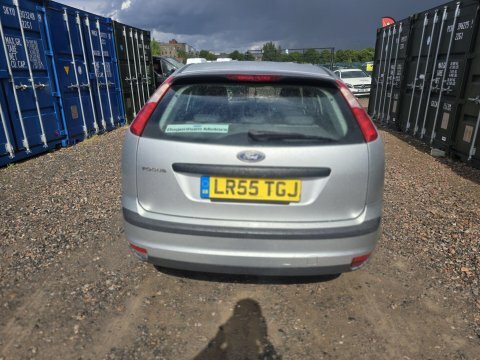 Ford Focus 1.6 LX Green #6