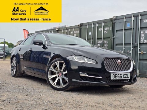 Jaguar XJ 3.0D V6 Portfolio Black