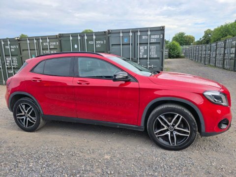 Mercedes-Benz GLA Class 1.6 Gla180 Gpf GY69AUW Red #5