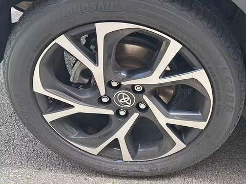 Toyota C-Hr Dynamic Grey #7