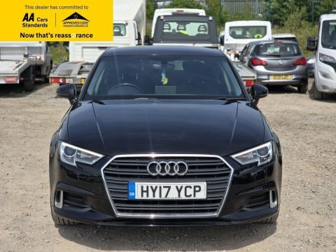Audi A3 1.6 Tdi Sport Black #2