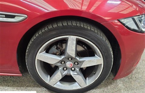 Jaguar XE 2.0D R-sport Saloon Red #2