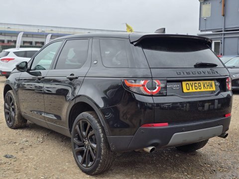 Land Rover Discovery Sport 2.0 Sd4 Hse Black #4