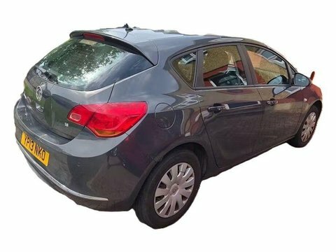 Vauxhall Astra 1.6 Astra Exclusive Grey #4