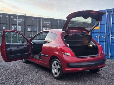 Peugeot 207 1.6 Vti Sport Red #4