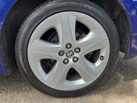 Toyota Prius   #7