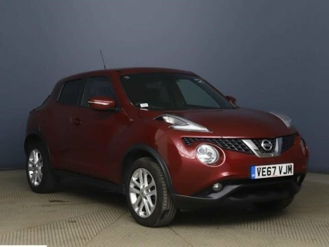 Nissan Juke 1.2 Dig-t N-connecta Red