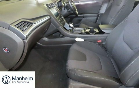 Ford Mondeo 2.0 Tivct Titanium Black #2