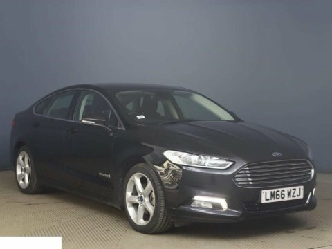 Ford Mondeo 2.0 Tivct Titanium Black