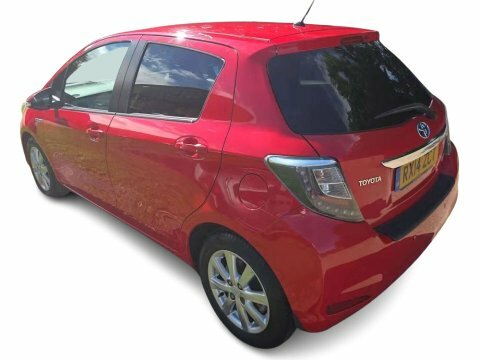 Toyota Yaris 1.5 Vvt-h Icon Red #4