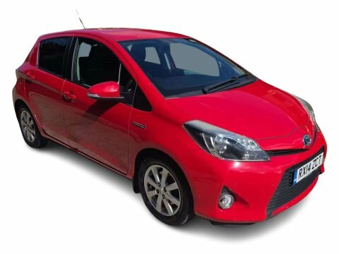 Toyota Yaris 1.5 Vvt-h Icon Red