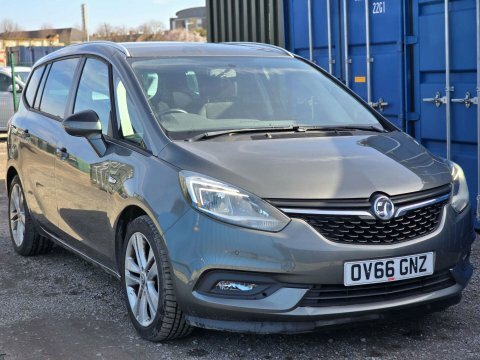 Vauxhall Zafira 1.4T Design White #9