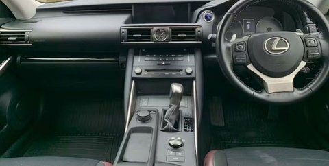Lexus IS 300H Advance Cvt Silver #7