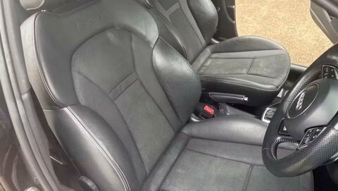 Audi A1 1.4 Tfsi S Black #5