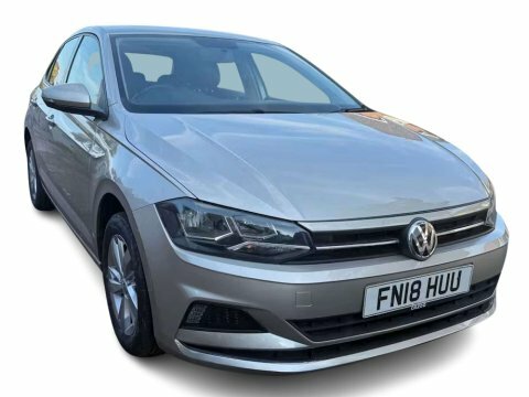 Volkswagen Polo 1.0 Tsi Se Silver
