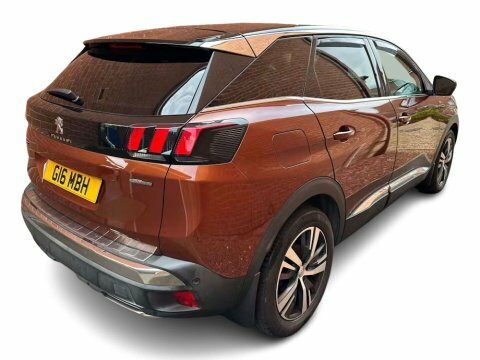Peugeot 3008 1.2 Puretech Gt Brown #3