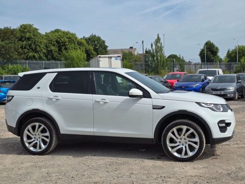 Land Rover Discovery Sport 2.0 Td4 Se LC66JCK White #5