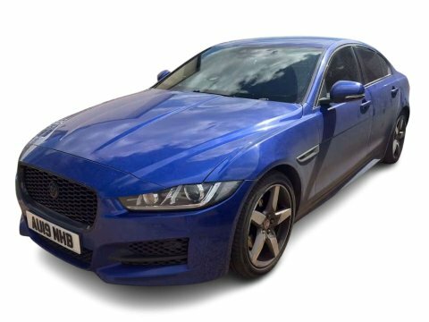 Jaguar XE 2.0D R-sport Saloon Blue #2