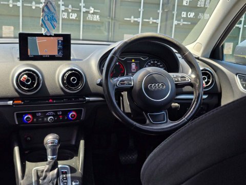Audi A3 1.4 Tfsi 125 Sport 2015 Black #28